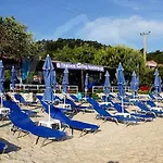 아파트호텔 Akrokeramon *